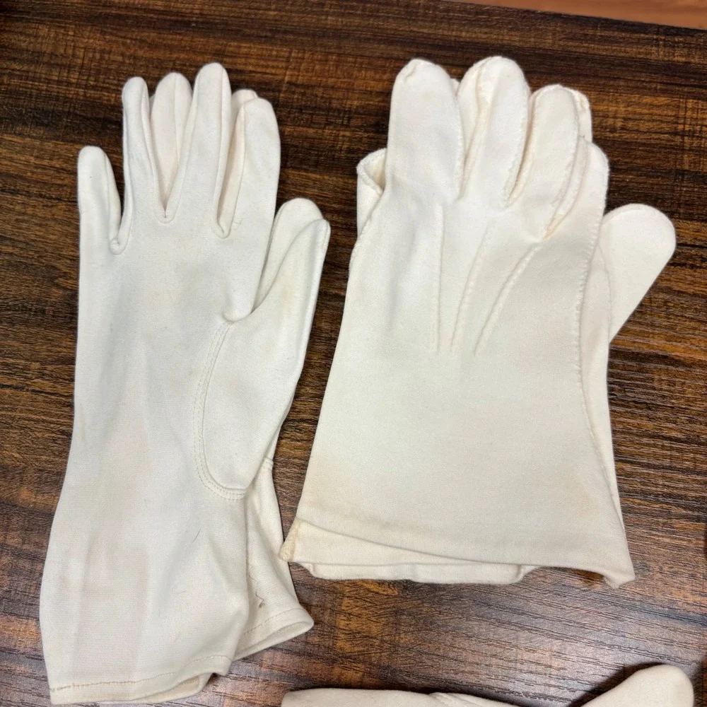 Vintage White Cream Formal Gloves Lot of 4 Pairs Mid Century Embroidered Costume